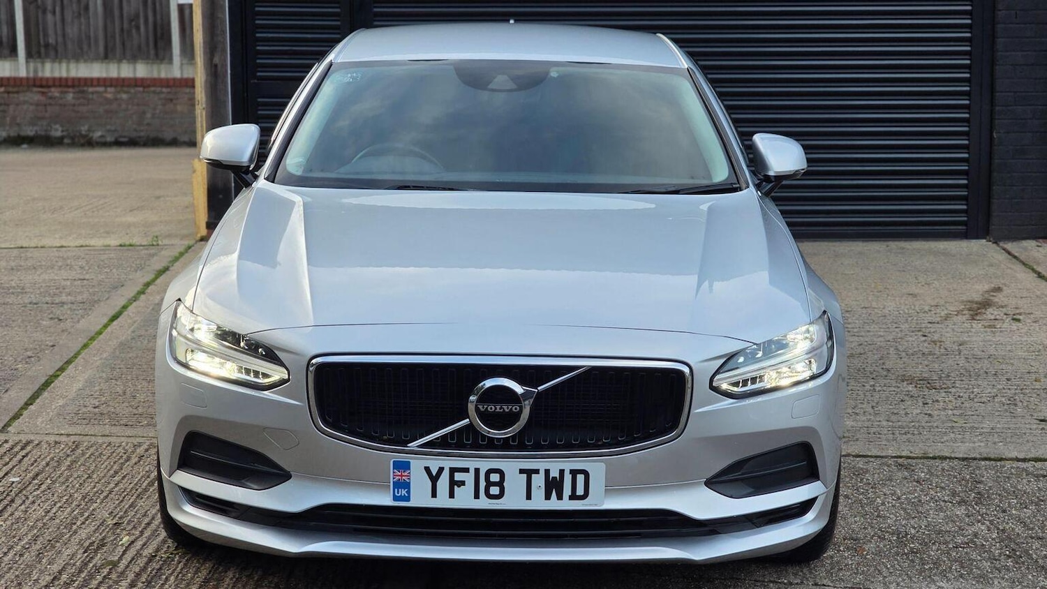 Used Volvo S90 2018 for sale - 76565222: Photo 3