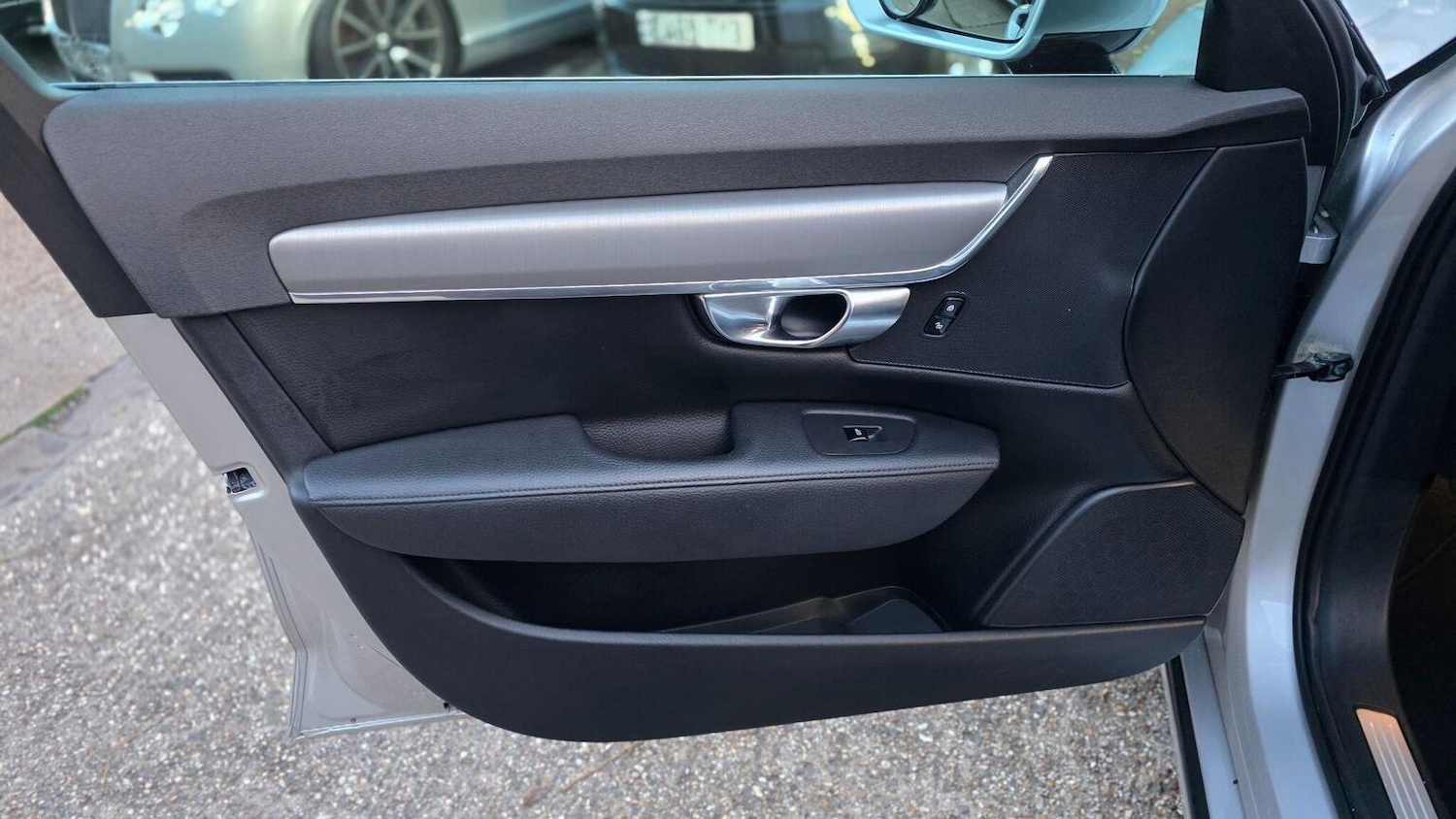 Used Volvo S90 2018 for sale - 76565222: Photo 32