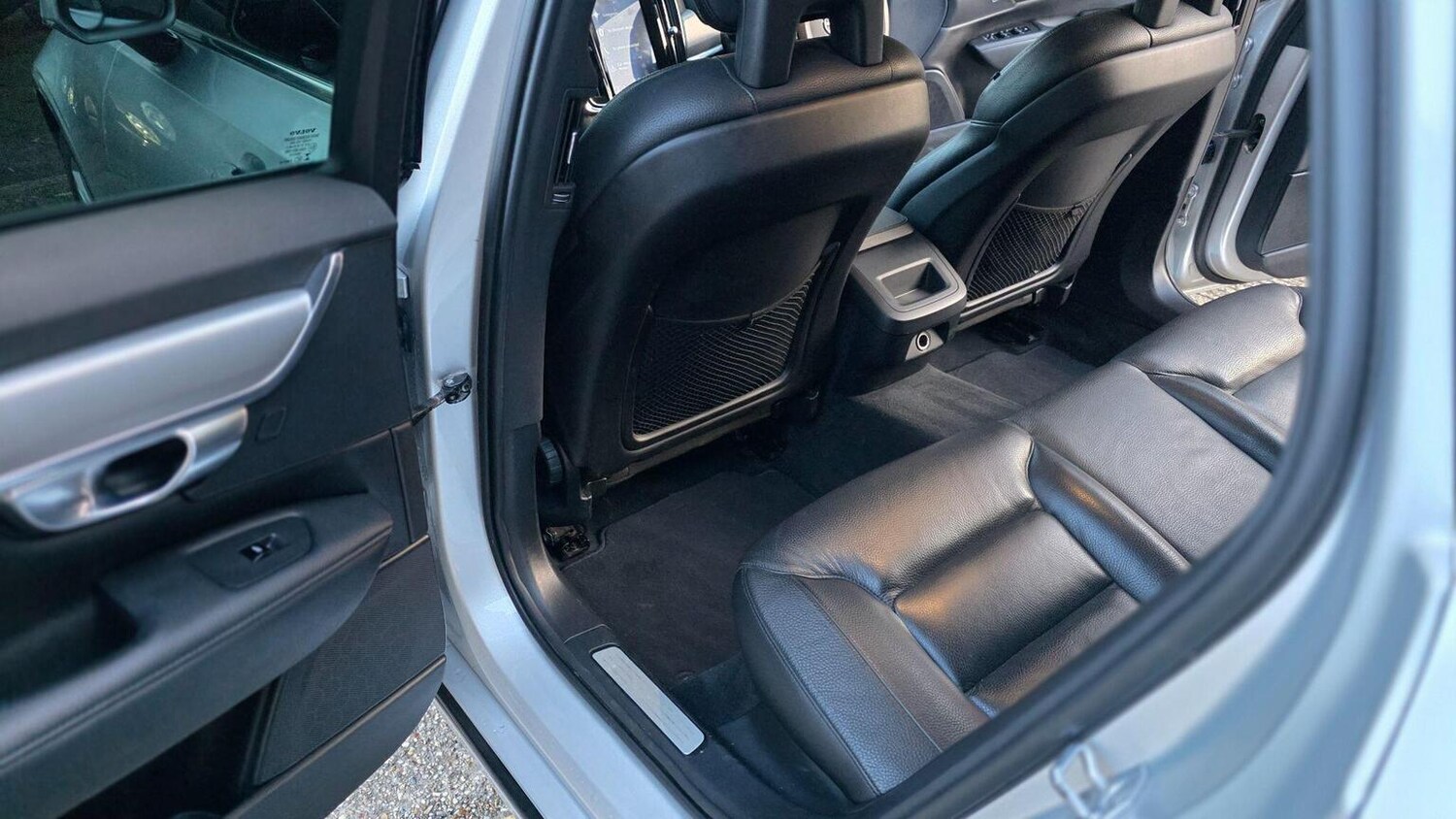 Used Volvo S90 2018 for sale - 76565222: Photo 37