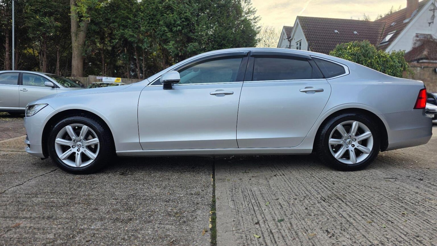 Used Volvo S90 2018 for sale - 76565222: Photo 8