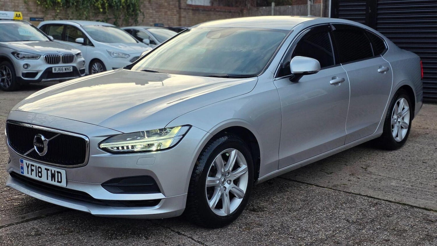 Used Volvo S90 2018 for sale - 76565222: Photo 9