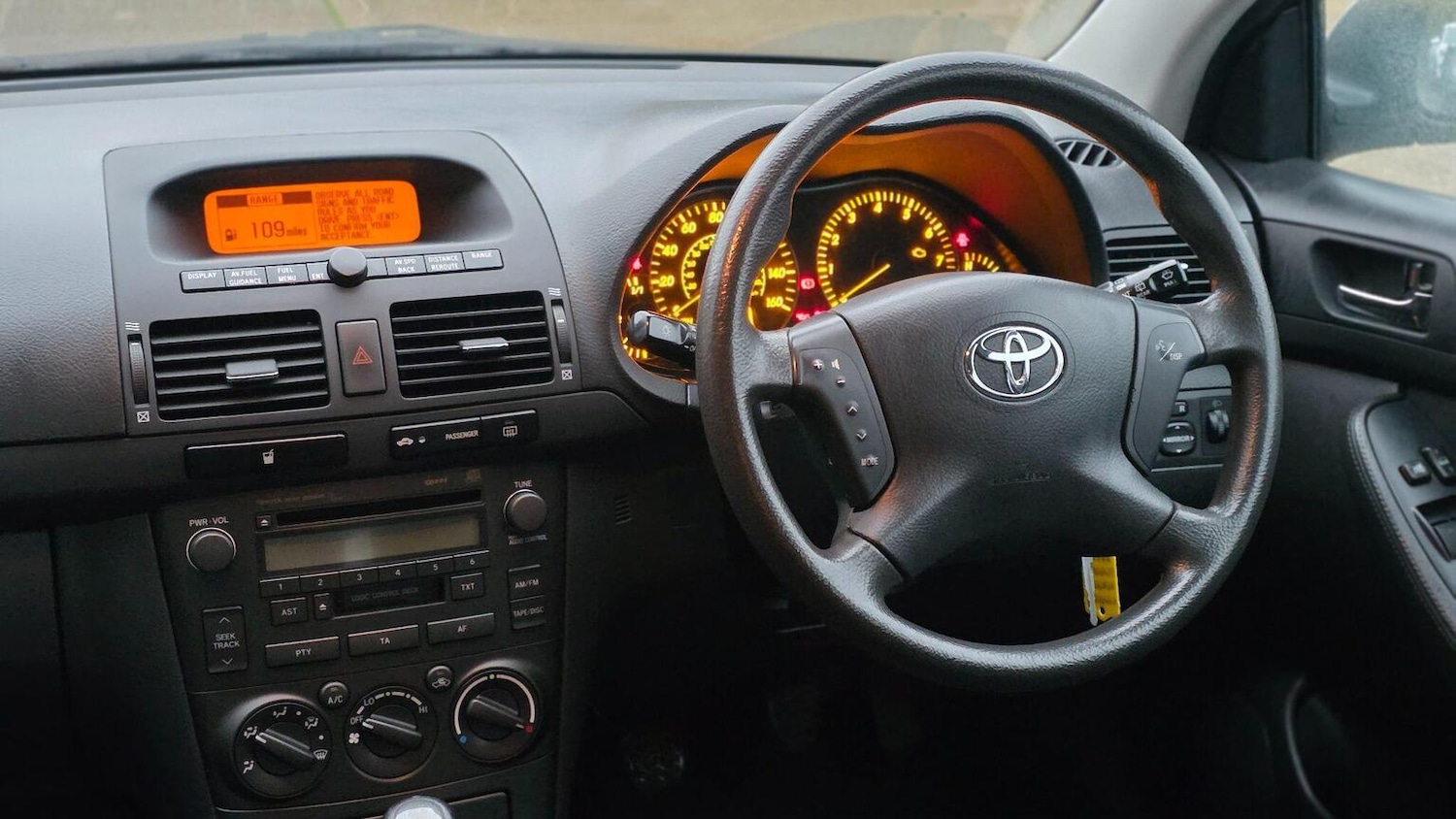 Used Toyota Avensis 2005 for sale - 76611361: Photo 17