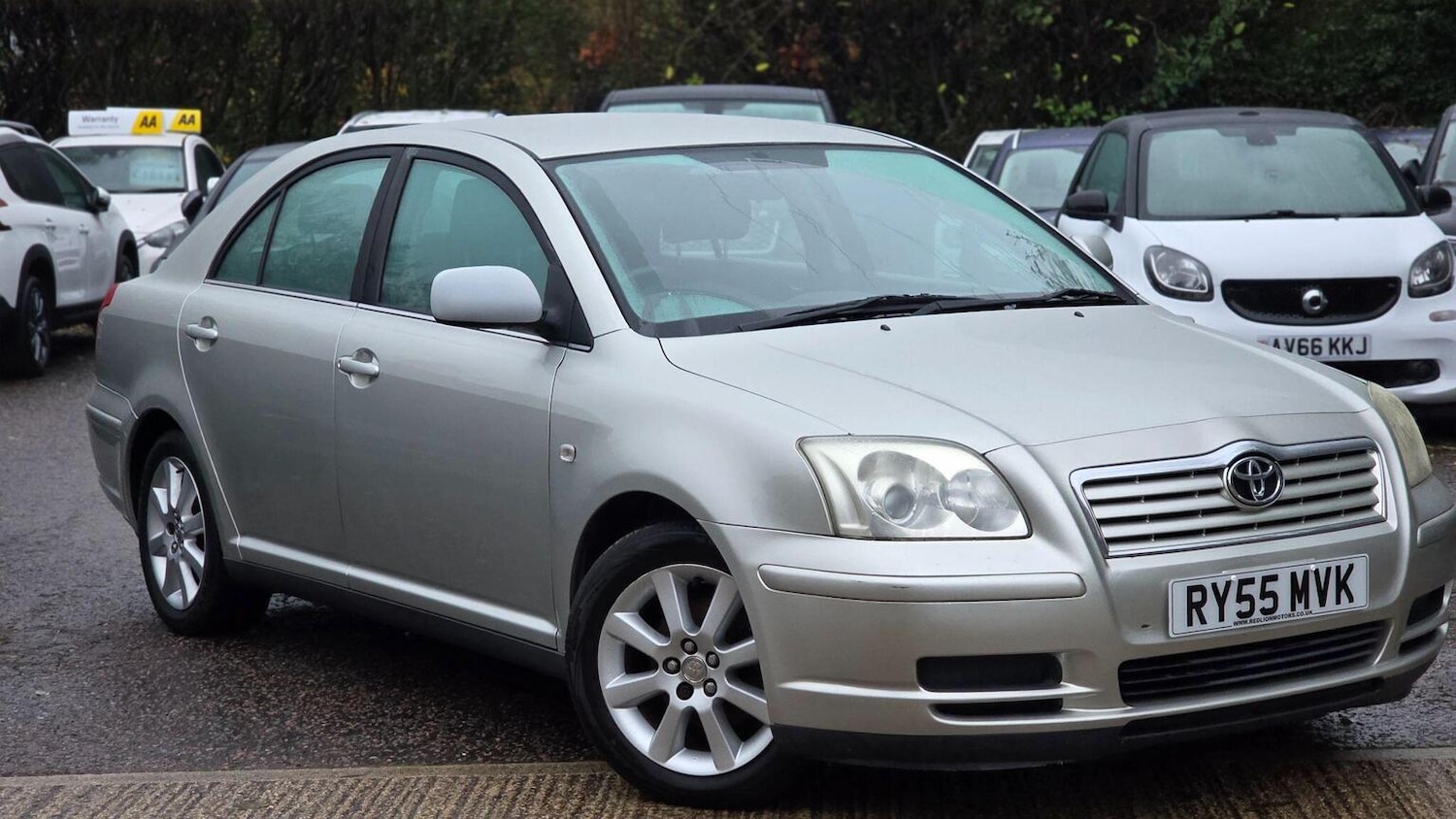 Used Toyota Avensis 2005 for sale - 76611361: Photo 2