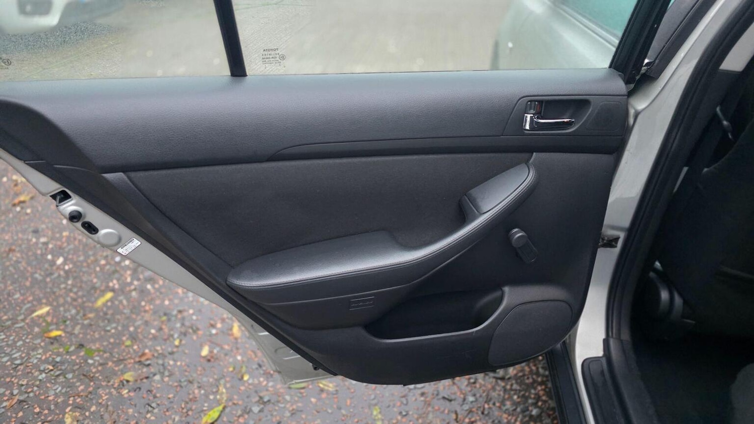 Used Toyota Avensis 2005 for sale - 76611361: Photo 25