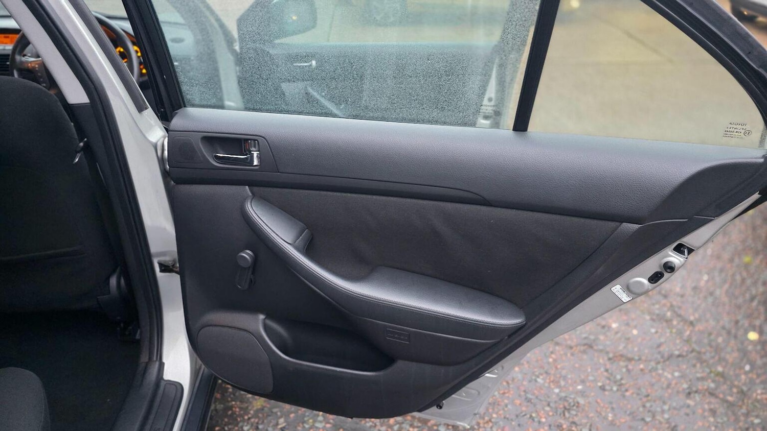 Used Toyota Avensis 2005 for sale - 76611361: Photo 27