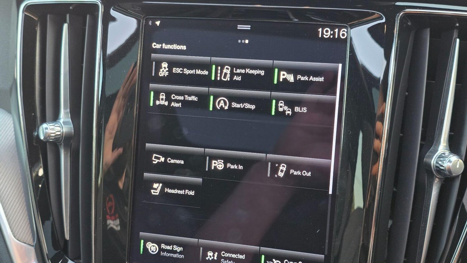 Vehicle 74