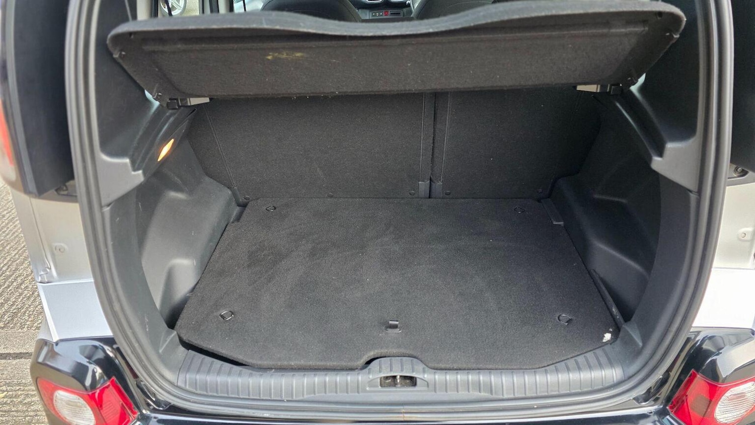 Used Citroen C3 Picasso 2016 for sale - 77635344: Photo 13