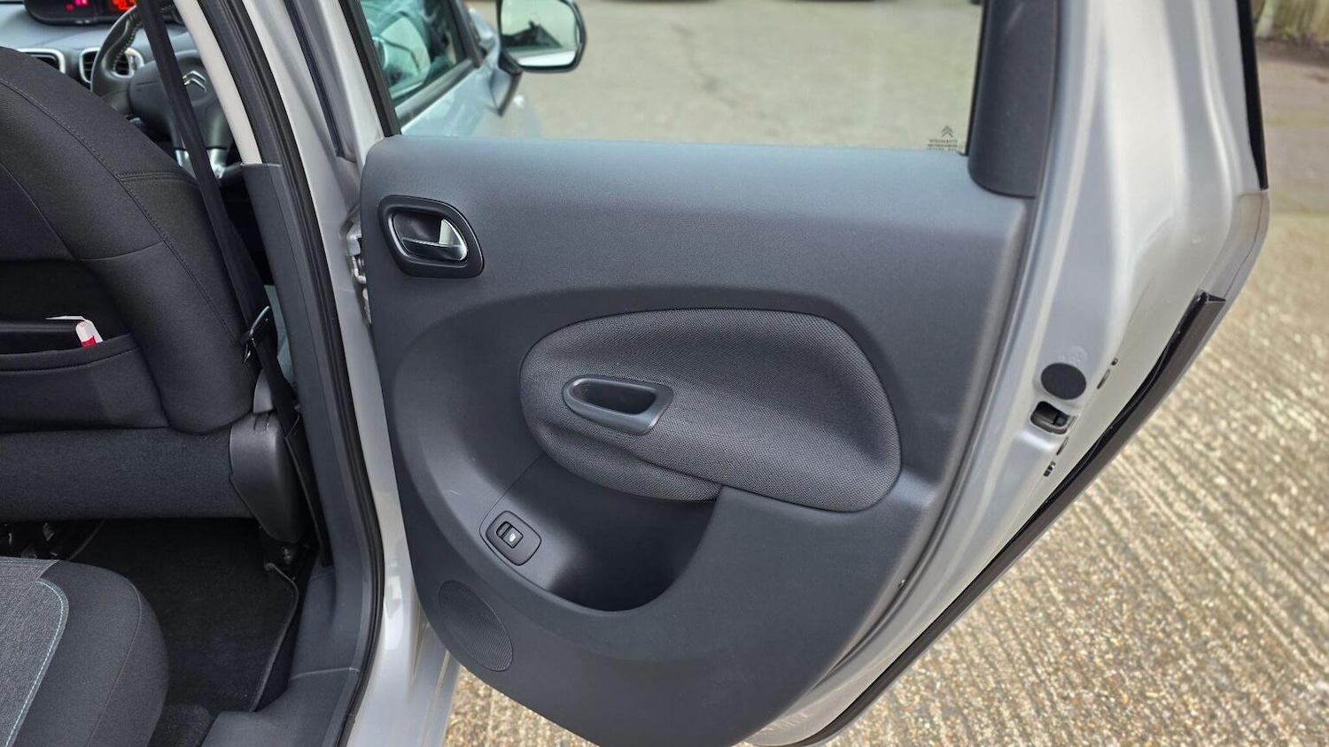 Used Citroen C3 Picasso 2016 for sale - 77635344: Photo 29