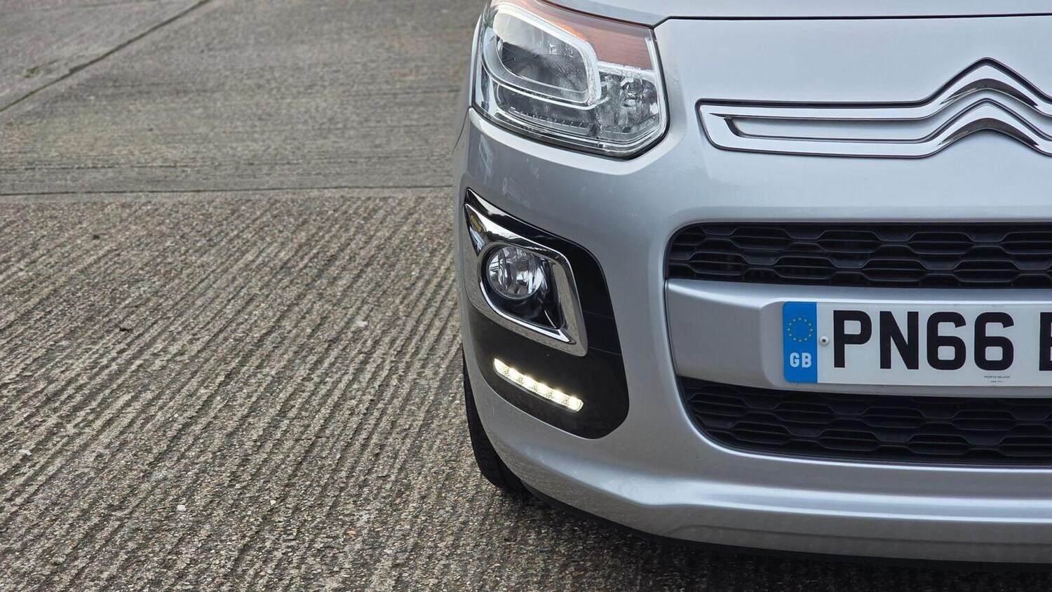 Used Citroen C3 Picasso 2016 for sale - 77635344: Photo 43