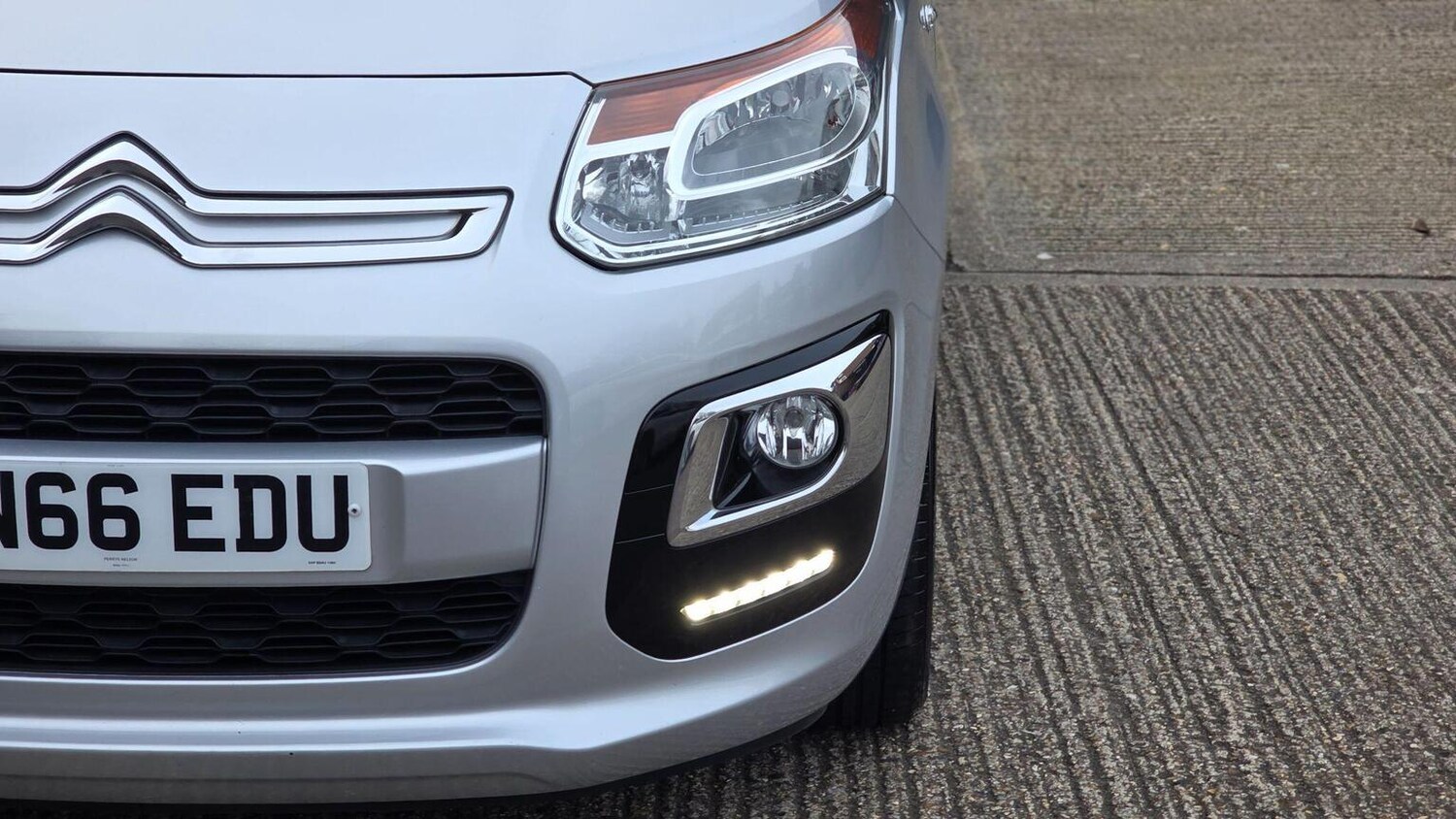 Used Citroen C3 Picasso 2016 for sale - 77635344: Photo 44