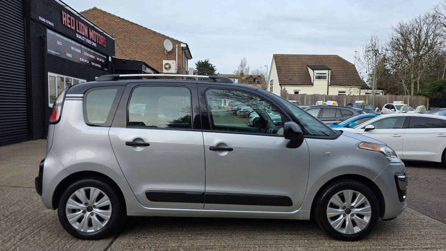 Used Citroen C3 Picasso 2016 for sale - 77635344: Photo 5
