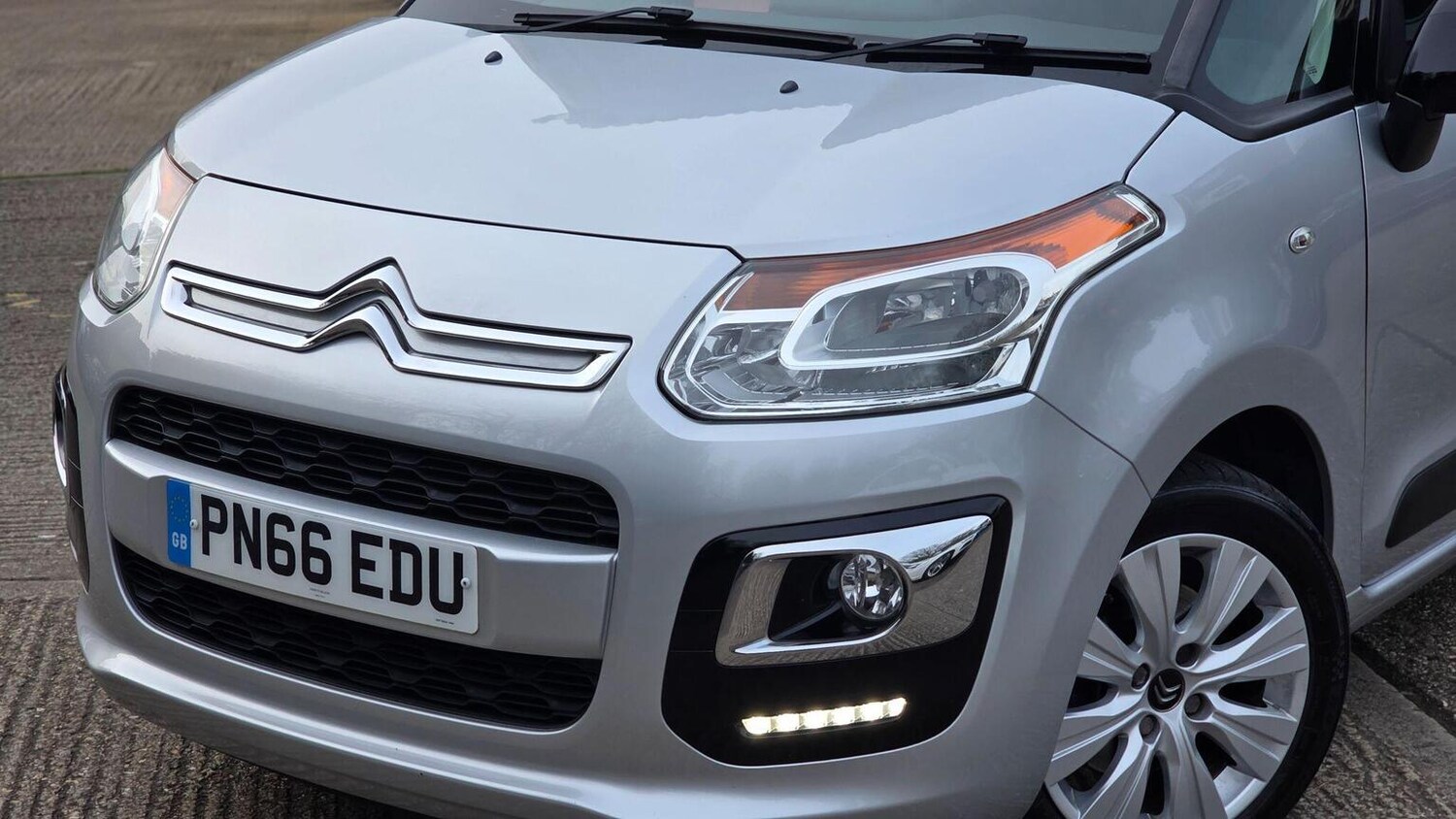 Used Citroen C3 Picasso 2016 for sale - 77635344: Photo 52