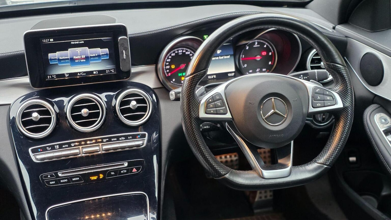 Used Mercedes-Benz C Class 2015 for sale - 77303780: Photo 13