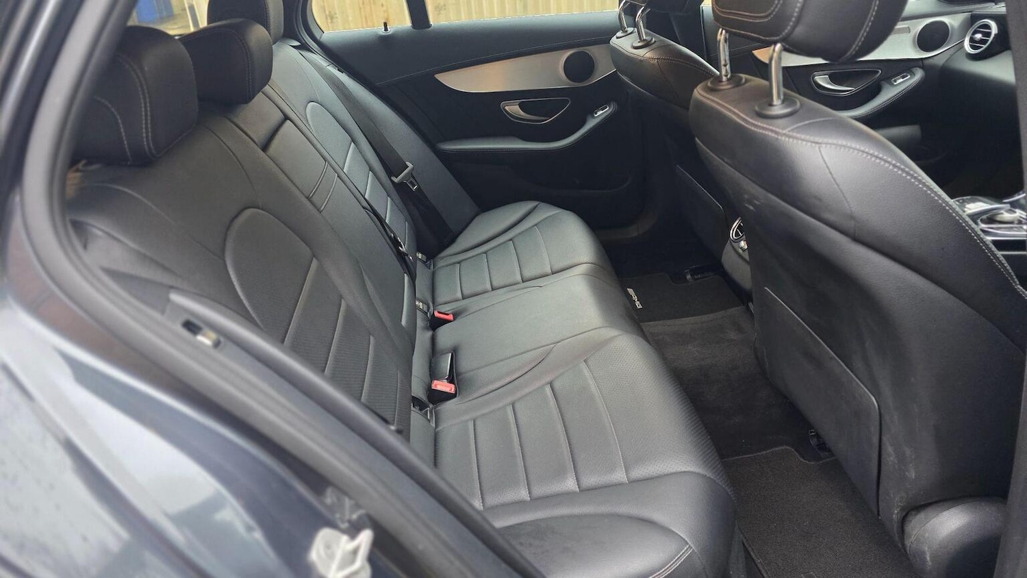 Used Mercedes-Benz C Class 2015 for sale - 77303780: Photo 18