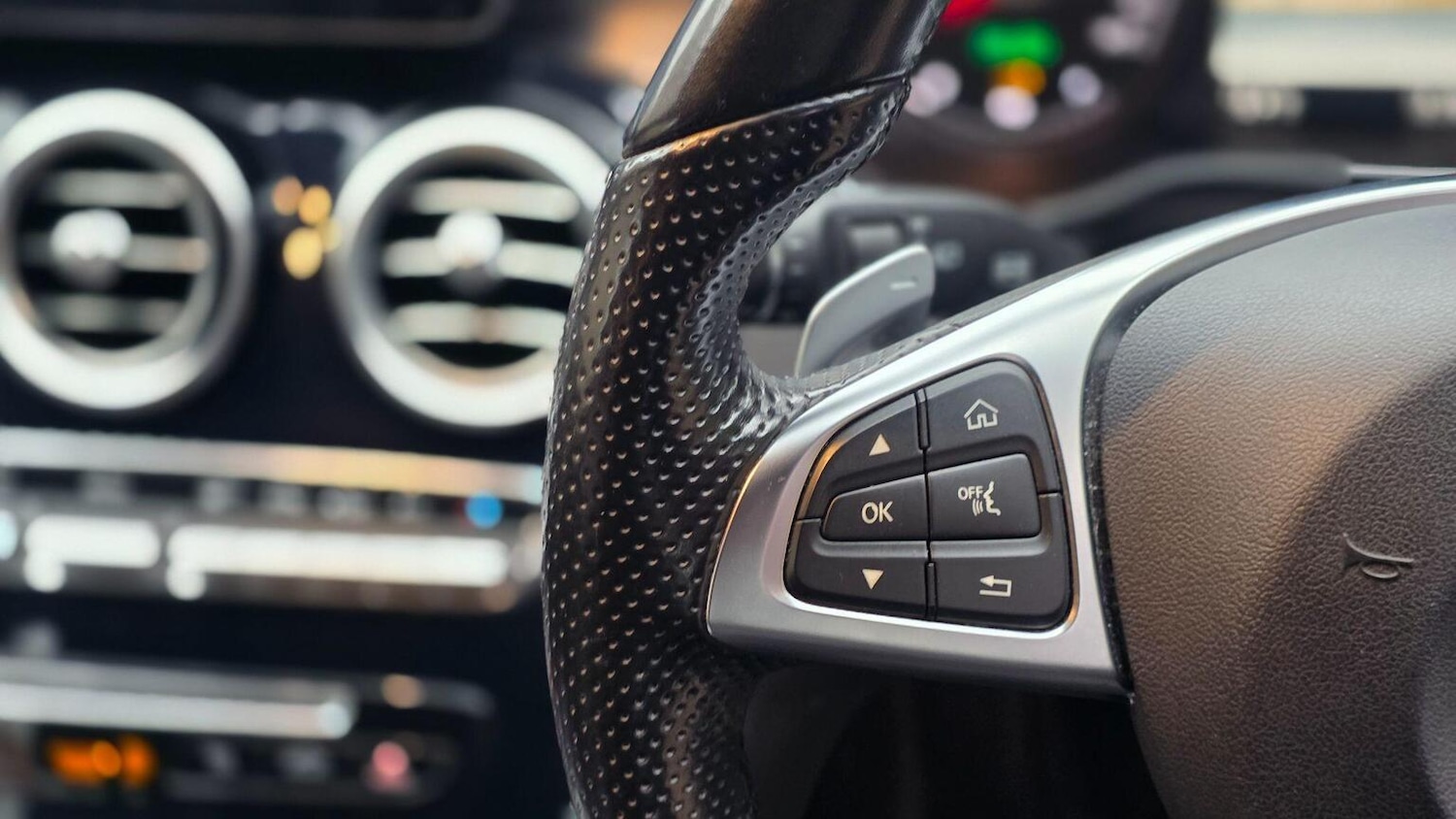 Used Mercedes-Benz C Class 2015 for sale - 77303780: Photo 27