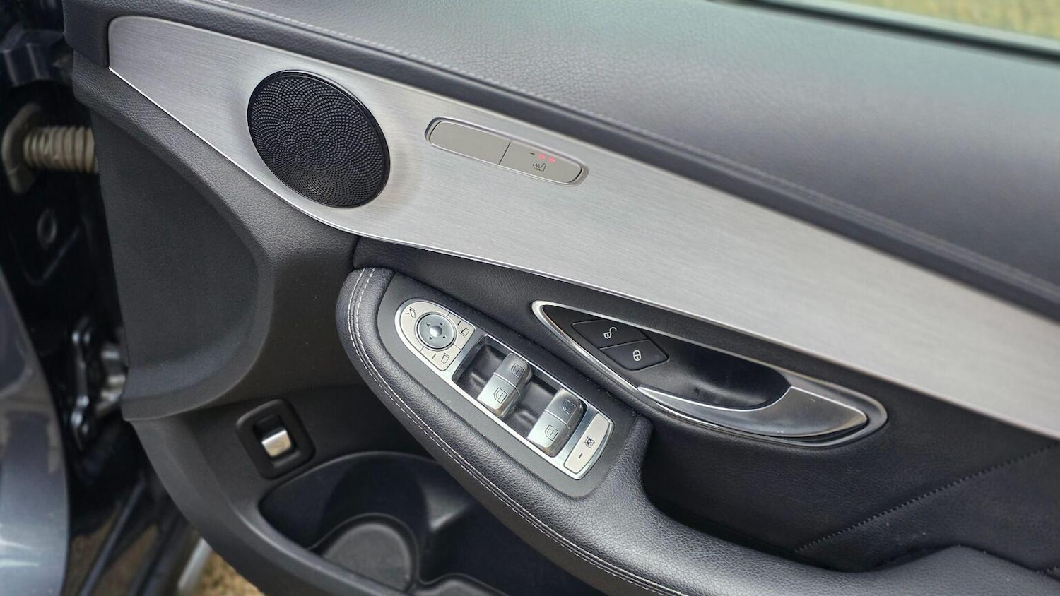 Used Mercedes-Benz C Class 2015 for sale - 77303780: Photo 32