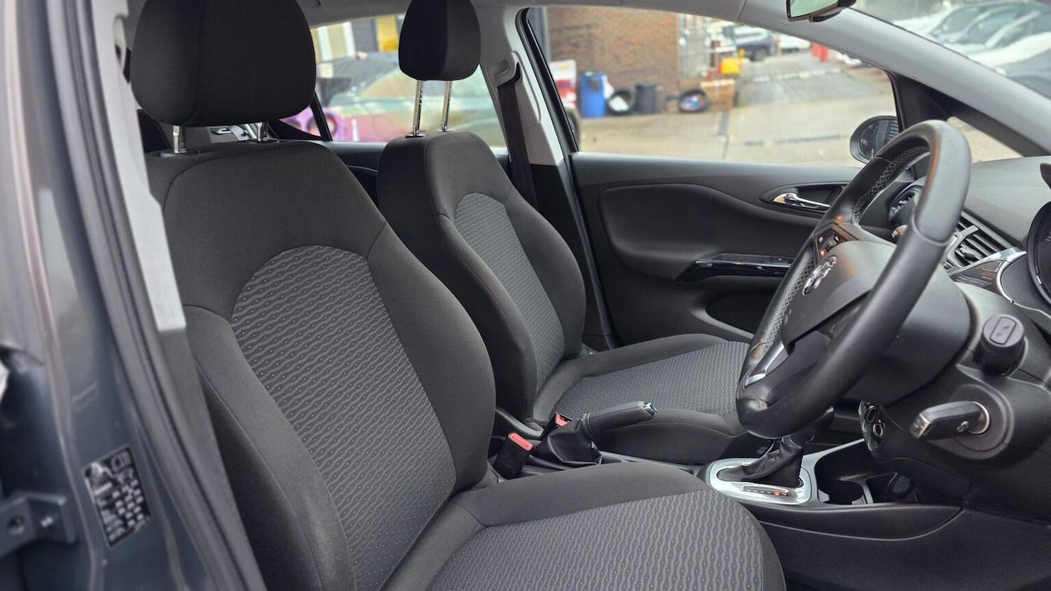 Used Vauxhall Corsa 2016 for sale - 77023128: Photo 21