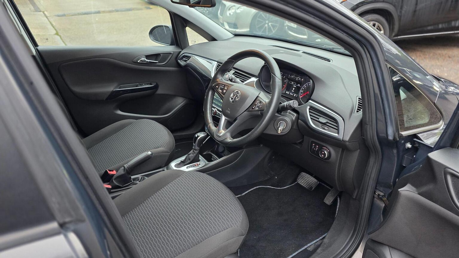 Used Vauxhall Corsa 2016 for sale - 77023128: Photo 28