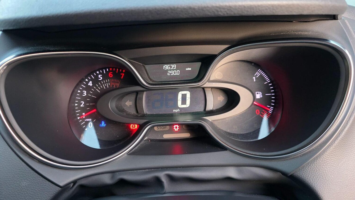 Used Renault Captur 2017 for sale - 77915661: Photo 19