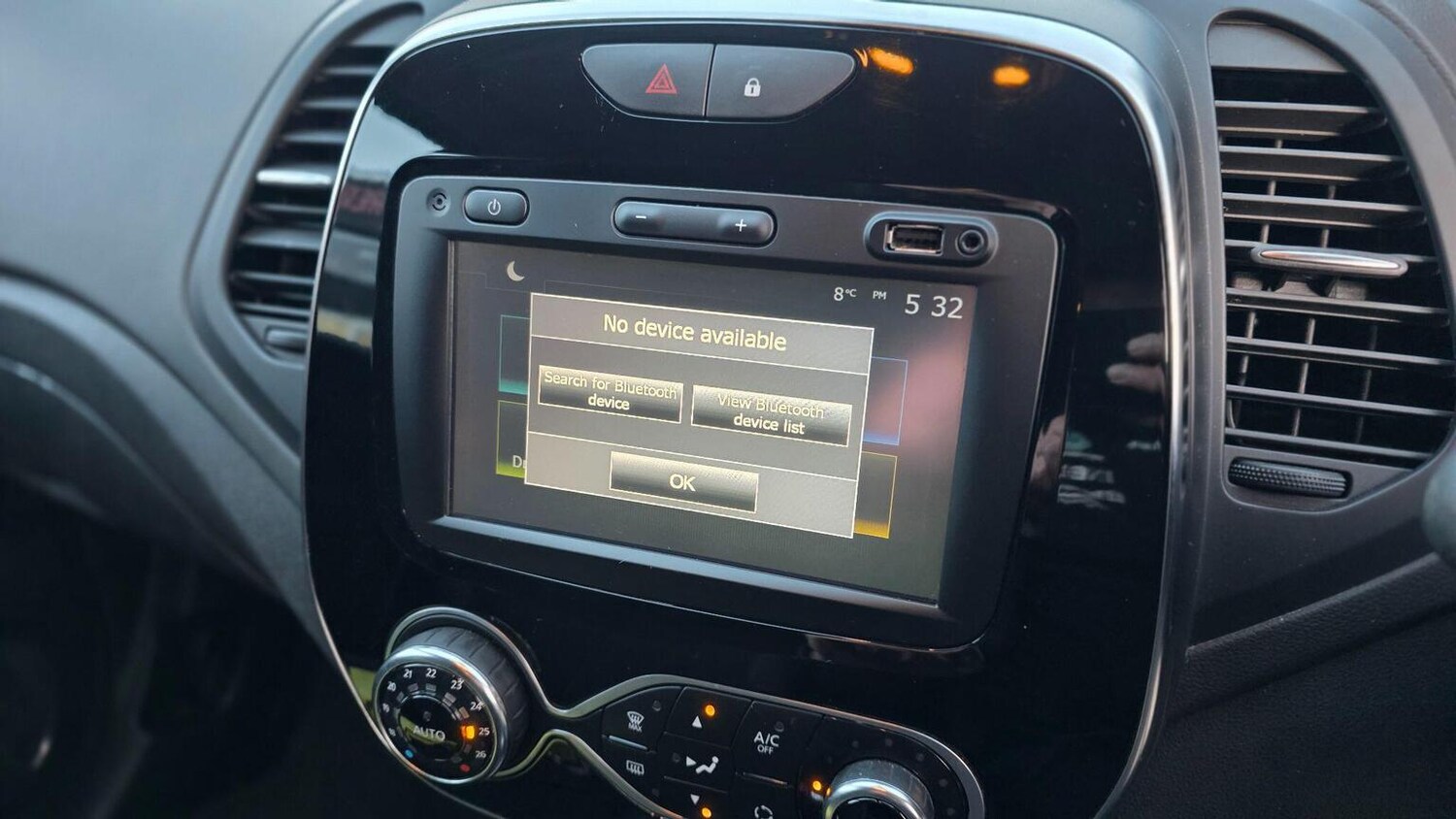 Used Renault Captur 2017 for sale - 77915661: Photo 25