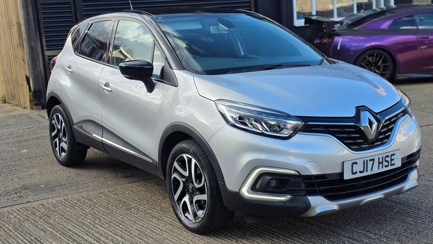 Used Renault Captur 2017 for sale - 77915661: Photo 4