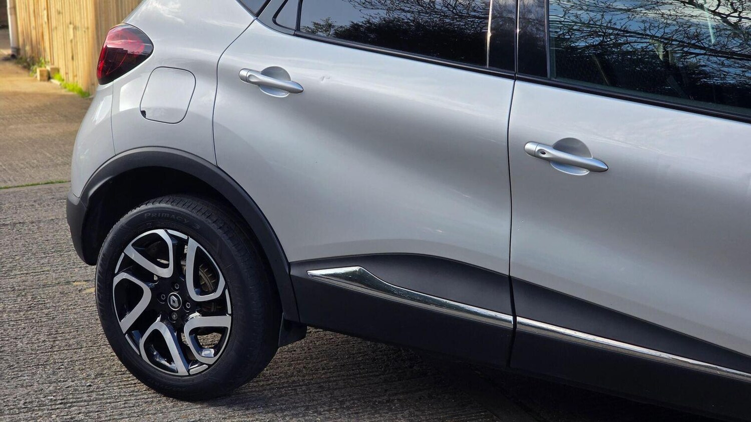 Used Renault Captur 2017 for sale - 77915661: Photo 48