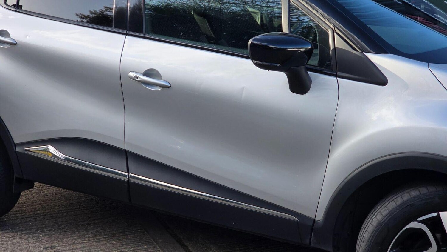 Used Renault Captur 2017 for sale - 77915661: Photo 49