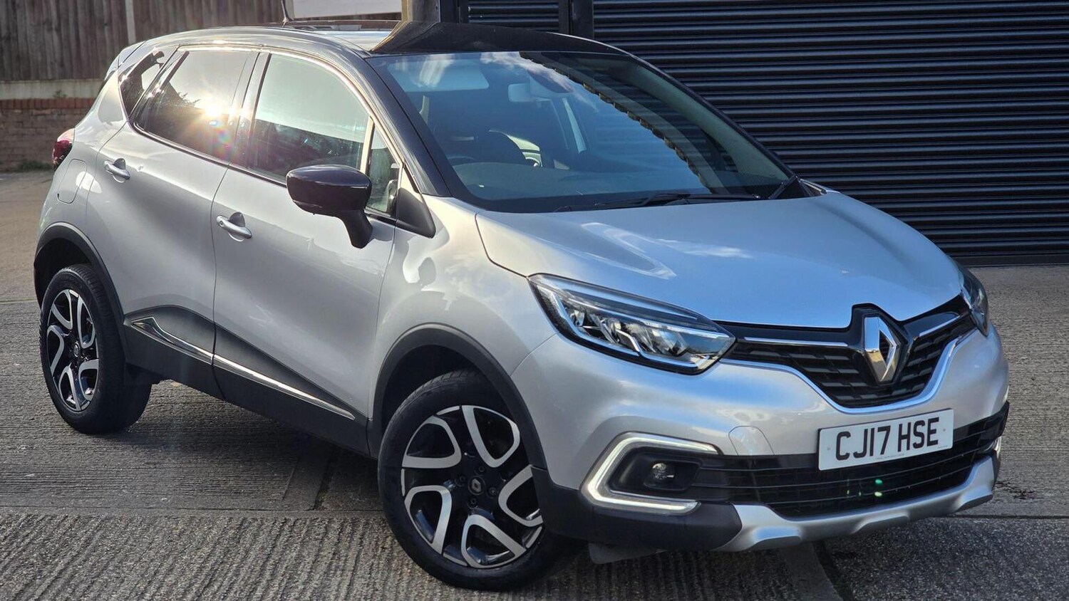 Used Renault Captur 2017 for sale - 77915661: Photo 52