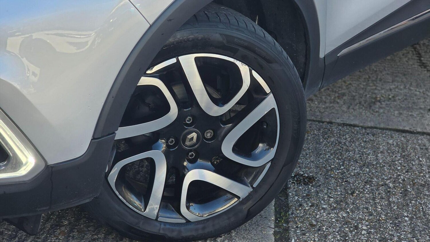 Used Renault Captur 2017 for sale - 77915661: Photo 55