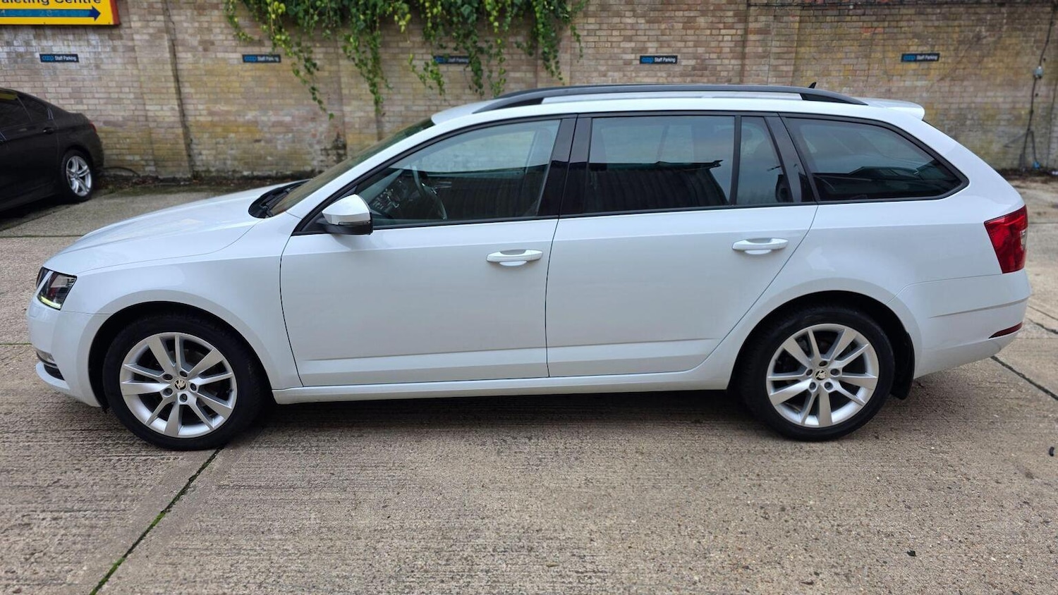 Used Skoda Octavia 2018 for sale - 76712421: Photo 9