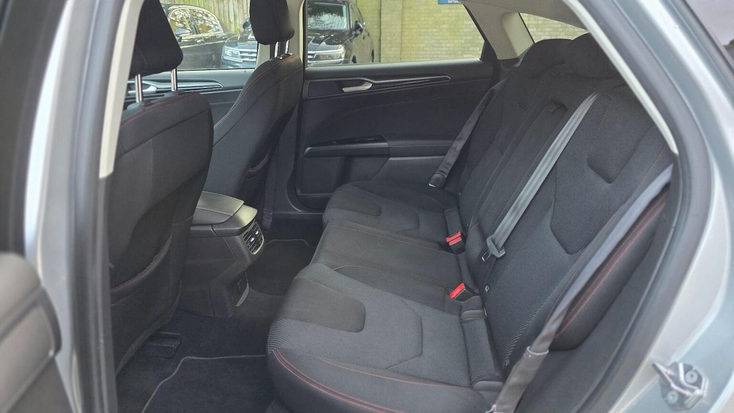 Used Ford Mondeo 2017 for sale - 77567506: Photo 12