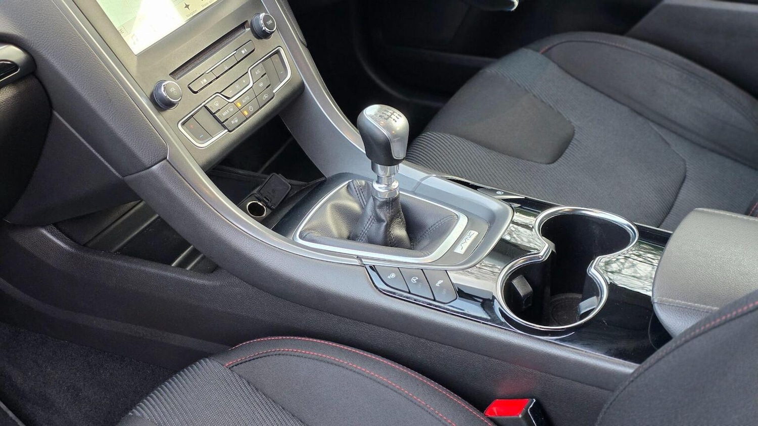 Used Ford Mondeo 2017 for sale - 77567506: Photo 42