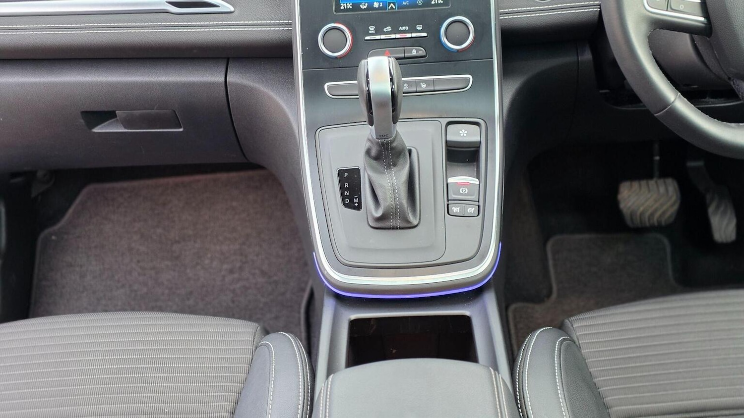 Used Renault Grand Scenic 2020 for sale - 77342591: Photo 46