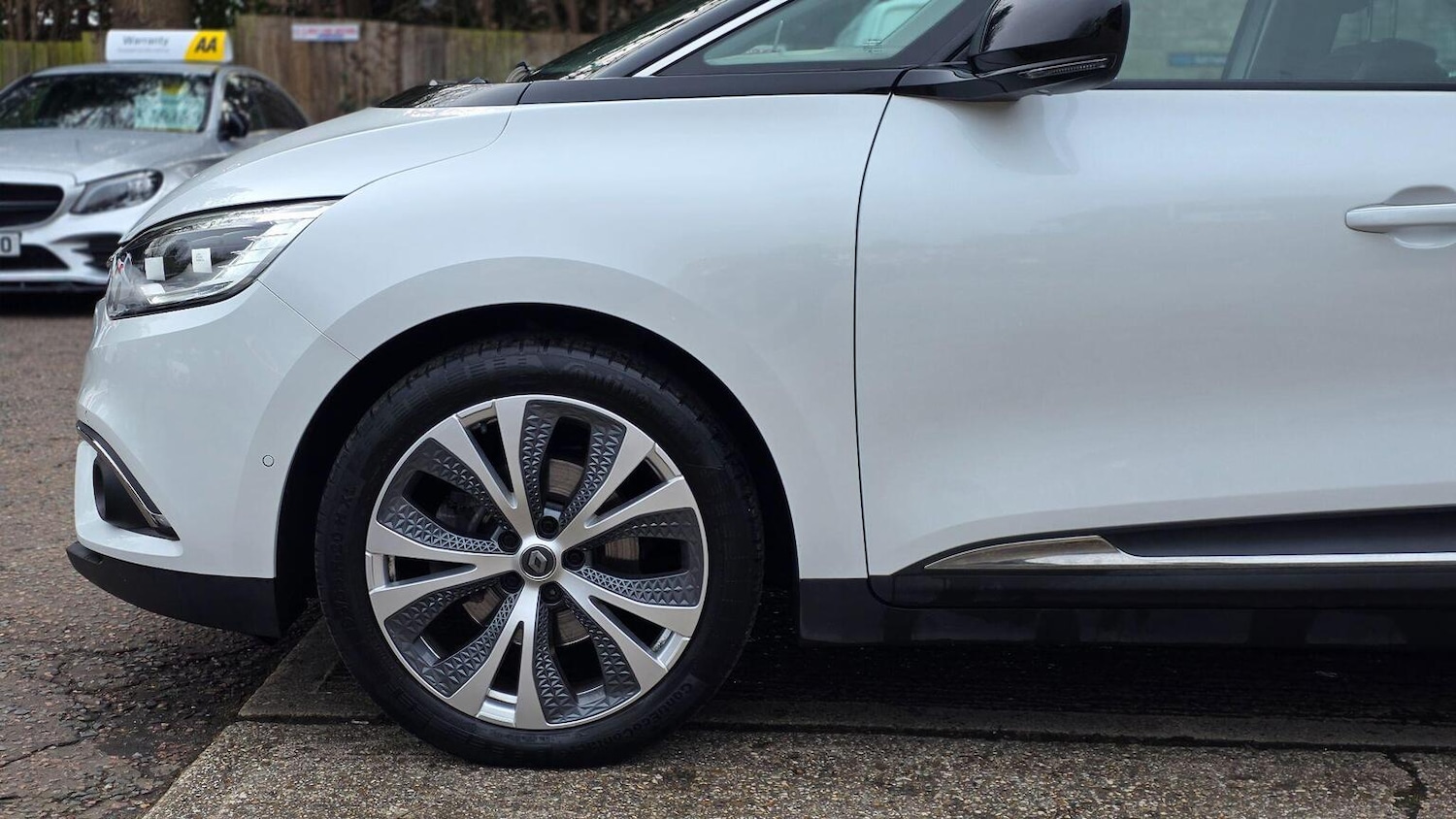 Used Renault Grand Scenic 2020 for sale - 77342591: Photo 53