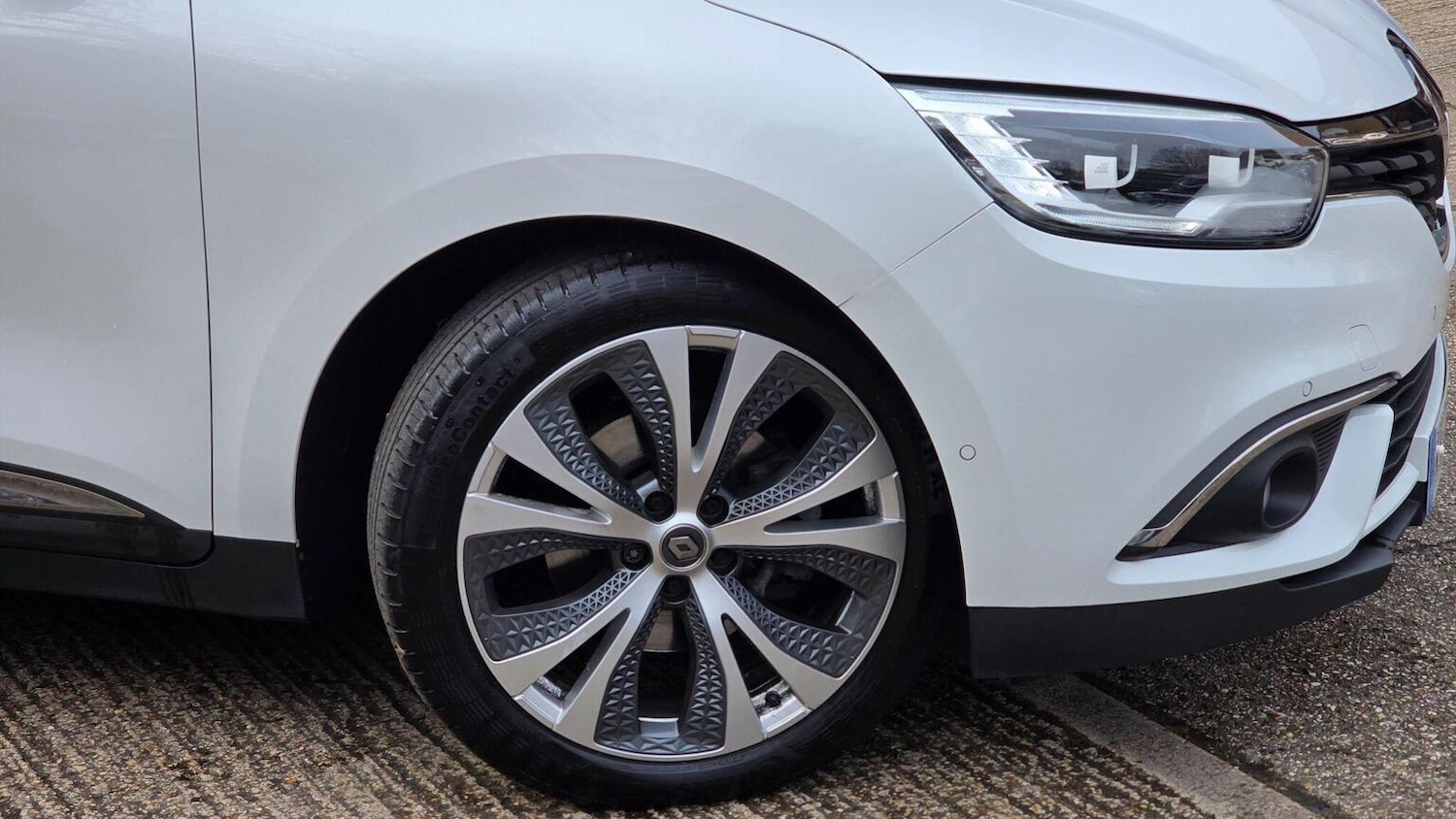 Used Renault Grand Scenic 2020 for sale - 77342591: Photo 65