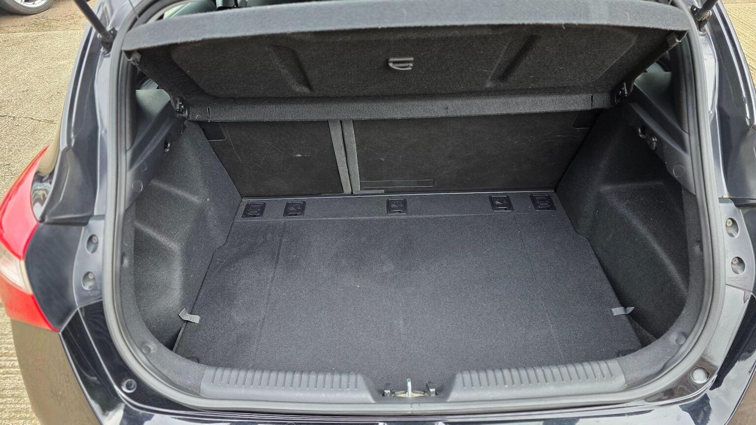 Used Hyundai i30 2015 for sale - 77656308: Photo 13