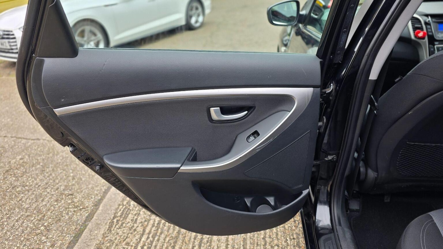 Used Hyundai i30 2015 for sale - 77656308: Photo 36