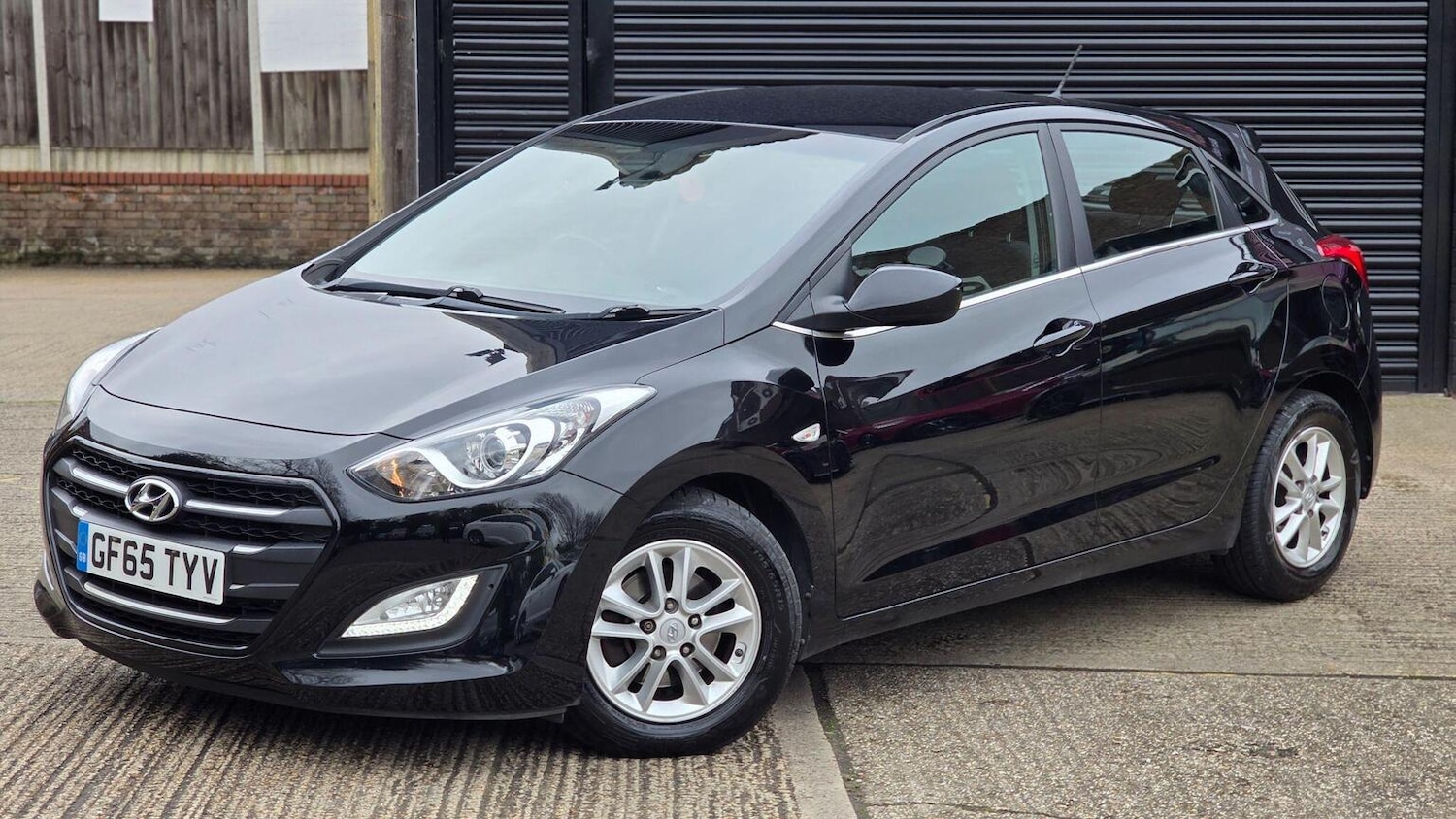 Used Hyundai i30 2015 for sale - 77656308: Photo 71