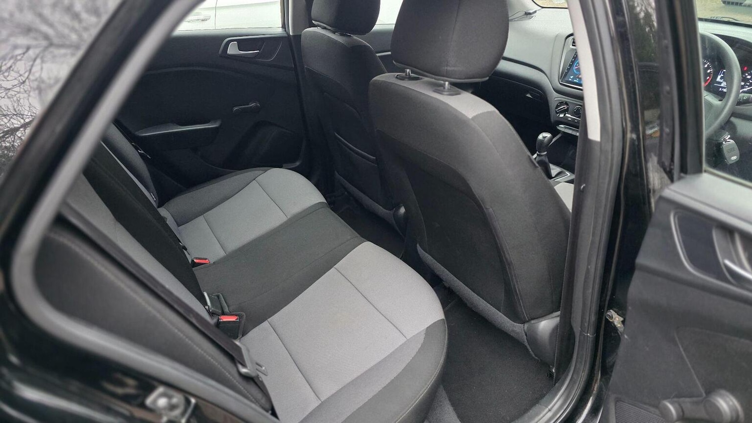 Used Hyundai i20 2017 for sale - 77635334: Photo 12