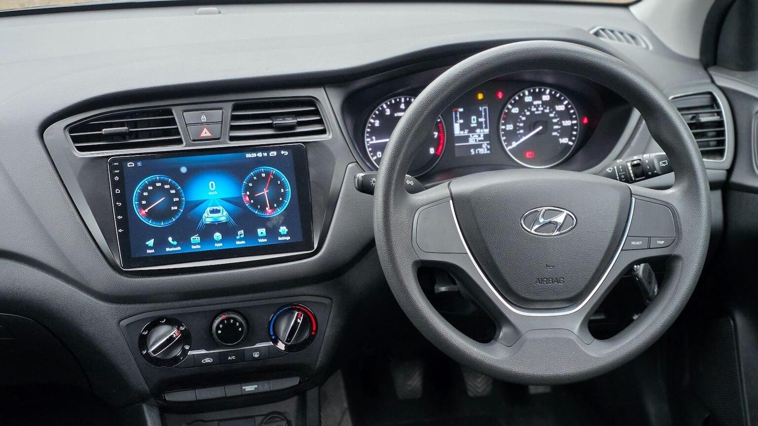 Used Hyundai i20 2017 for sale - 77635334: Photo 15