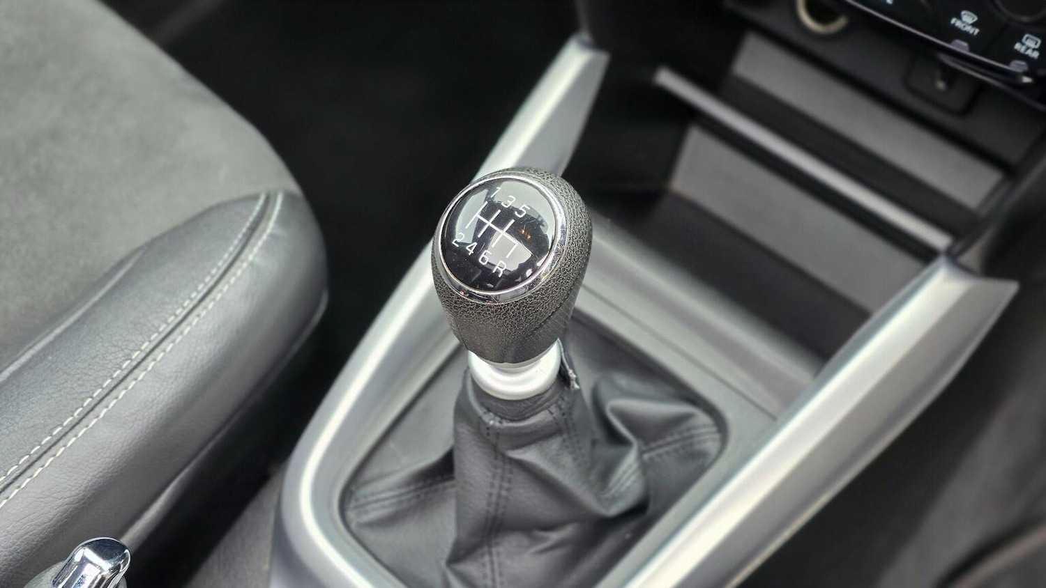 Used Suzuki Vitara 2016 for sale - 77635326: Photo 28