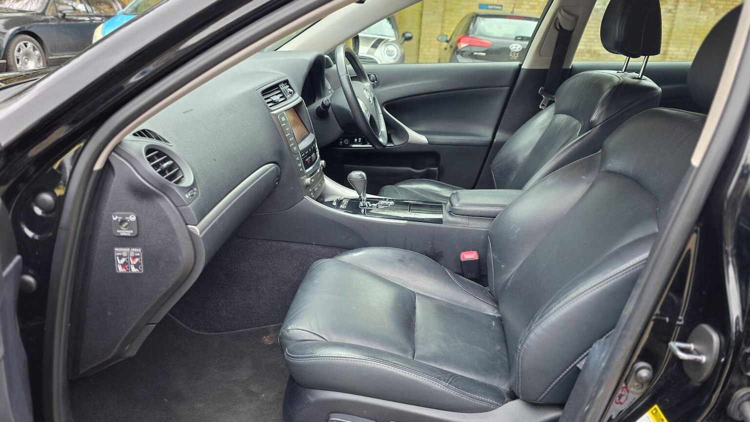 Used Lexus IS 2011 for sale - 77635330: Photo 11