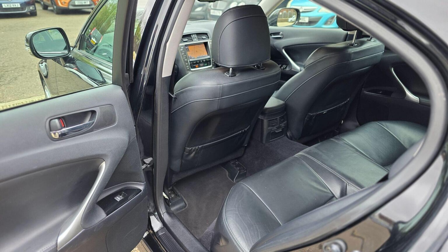 Used Lexus IS 2011 for sale - 77635330: Photo 24