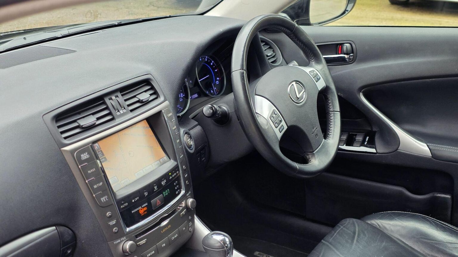 Used Lexus IS 2011 for sale - 77635330: Photo 26