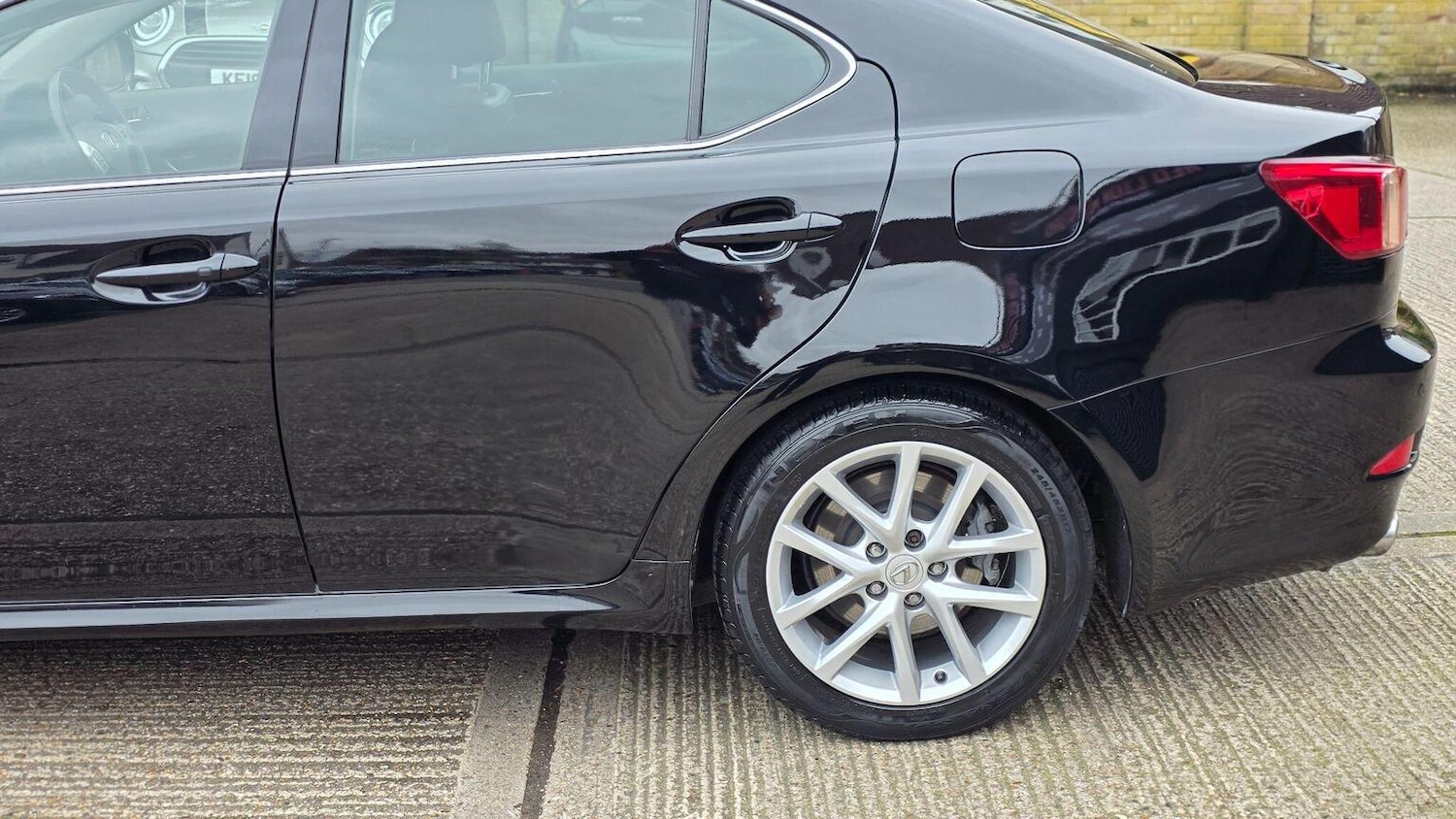 Used Lexus IS 2011 for sale - 77635330: Photo 33