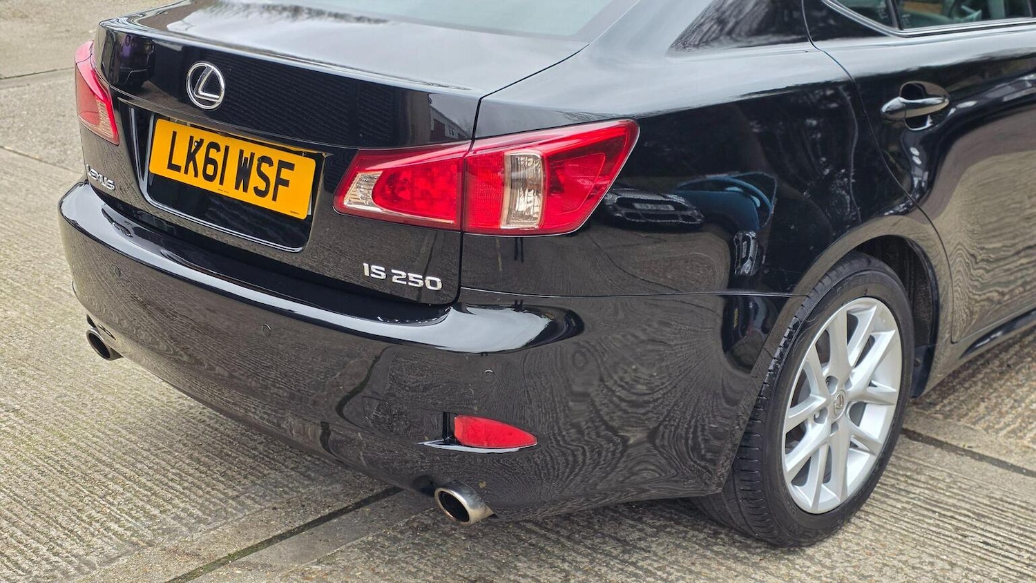 Used Lexus IS 2011 for sale - 77635330: Photo 36