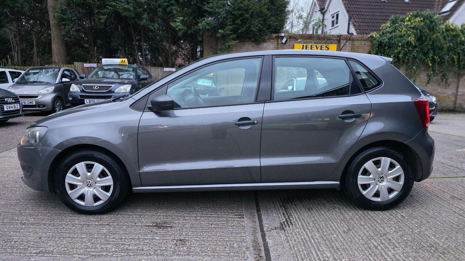 Used Volkswagen Polo 2010 for sale - 77921288: Photo 10