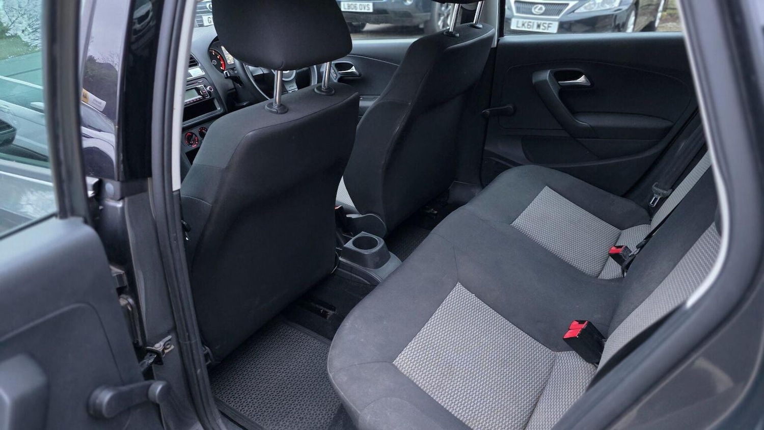 Used Volkswagen Polo 2010 for sale - 77921288: Photo 13