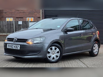 Used Volkswagen Polo 2010 for sale - 77921288: Photo
