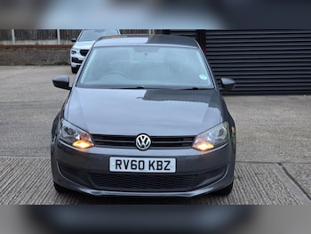 Used Volkswagen Polo 2010 for sale - 77921288: Photo